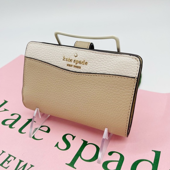 Kate Spade Leila Medium Compact Bifold Wallet - Picture 3 of 8